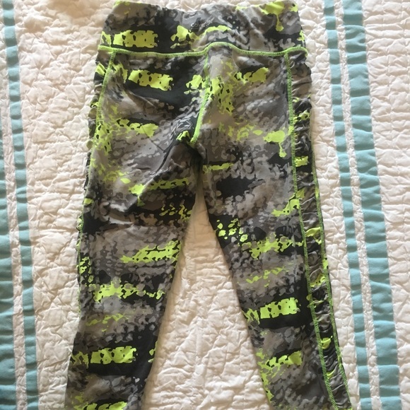 Calvin Klein performance crop leggings - Picture 3 of 6